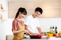 「いつも冷蔵庫にあってほしいです！」若者が選ぶ“最高にうまいと思うウインナー・ソーセージ”ランキング1位に絶賛の声「誰もが納得のパリッと感」「ラーメンの中に入れて食べても美味しい」