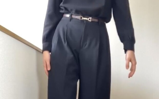 同窓会の服に迷う30代ママ、友人が働くGUに駆け込むと……「すんごい履きやすいんだけど！」　名品パンツに反響「これ色違いで3本買いました」「買いに行こうかな」