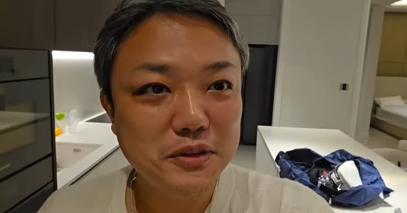 「秒速で1億円稼ぐ男」与沢翼、価値8億円の自宅は“タイでトップオブトップ”　日本でレアな内装と美麗な夜景自慢も……「20億の家買おうとしてた」