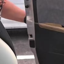 彼女が大阪で買った服→24歳年上の彼氏が着たら……　まさかの着こなしに「違和感ないのよw」「その服欲しい」