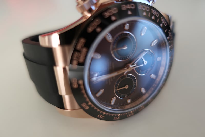 「ロレックスがほしいです」　息子の「サンタへの手紙」に、父が大パニック→よく読むと……　一瞬頭を抱えた“まさかの要求”に爆笑