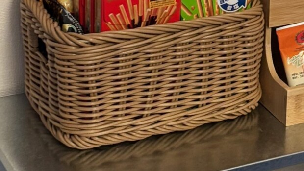 「25歳男性の家って、これが普通だよね（不安」→1億回表示の“普通の部屋”に大反響　「31歳でこうなるよ」「50代の部屋がこちら」とネットミーム化