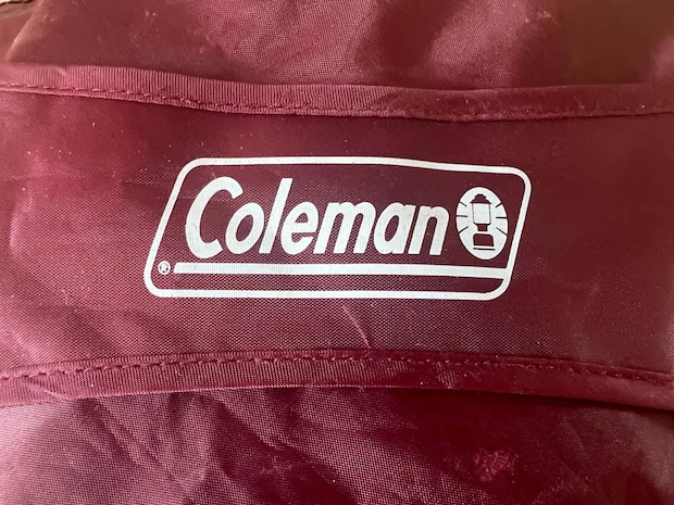 「リュックの欠点をカバーするハイブリッド」　コールマンの“2WAYトート”が高評価　「肩掛け出来て良い」「使い勝手がよいように考え抜かれている」