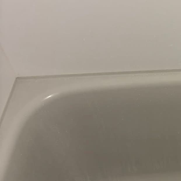 新居にお引越し→お風呂のドアを開けたら……　「盲点すぎた」まさかの光景に「こんなのあり!?」「逆に画期的」