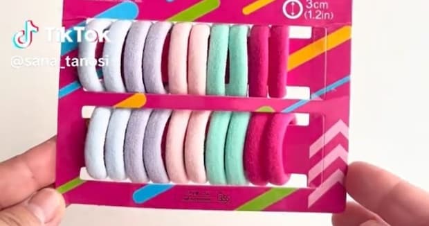 ダイソーのカラフルなヘアゴム→巻いて縫い付けるだけで……　“少し大人気分”アイテムが300万再生「すごーい」「娘にやってみます！」