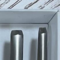 【画像】まさかのデザインの彫刻刀