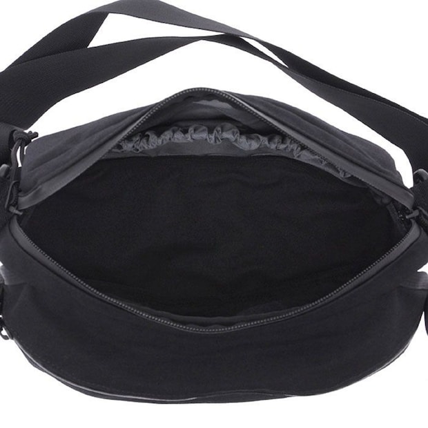 「至れり尽くせりとはこのこと」　PORTER（ポーター）の“ショルダーバッグ”が大人気　「荷物を取り出しやすく収納できて便利」「これ以上のものは見つけられない」