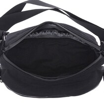 「至れり尽くせりとはこのこと」　PORTER（ポーター）の“ショルダーバッグ”が大人気　「荷物を取り出しやすく収納できて便利」「これ以上のものは見つけられない」