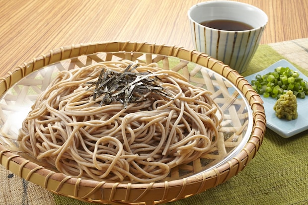 【60代に聞いた】そばを食べに行きたい「都道府県」ランキング! 2位は「山形県」、1位は?