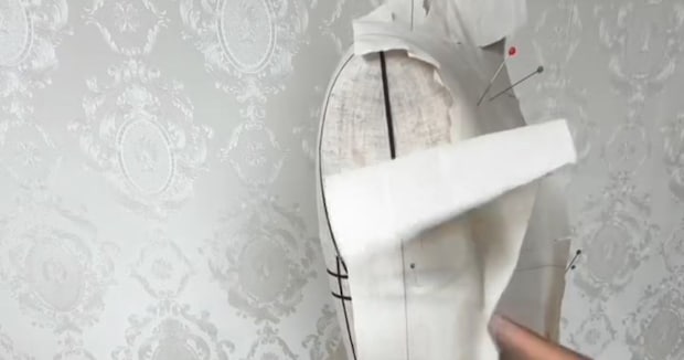 ディズニー好きのママ、7歳娘のために衣装を“本気”で作ったら……「家宝にします」 度肝を抜かれる仕上がりに「愛と努力が詰まってる」「かわいいー!」