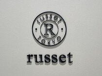 「大人女子にぴったり」　russet（ラシット）の“人気No.1ショルダーバッグ”に絶賛の声 「とにかく軽量で、旅行やマザーズバッグにも良い」「カジュアルにもキレイめにも◎」