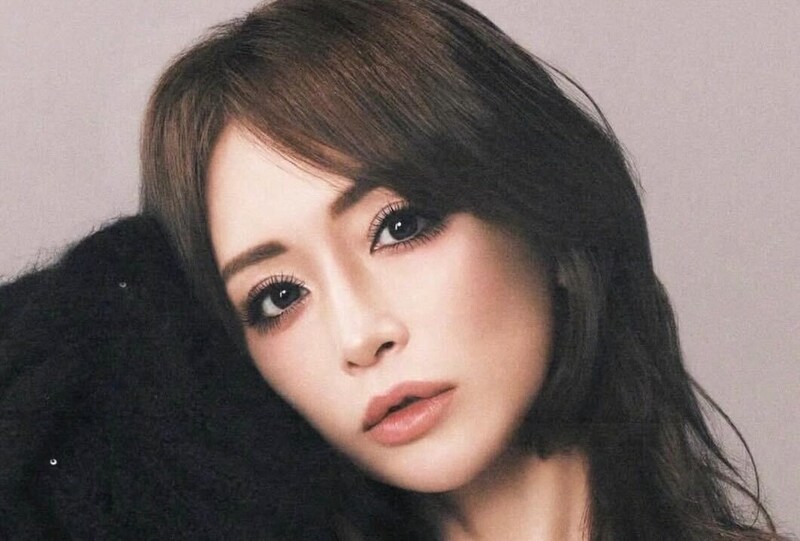 浜崎あゆみ、近影が「2002年のあゆすぎる」と話題に 「エボリューションだ」「時間戻ってる?」「容姿が全然変わらなくてすごい」