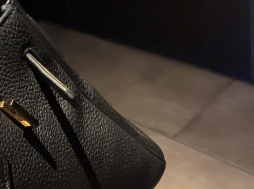 女性愛用のエルメスの超高級バッグ→開けると……　「そんな使い方したい」“まさかの中身”に「かっこよ」「憧れますwww」