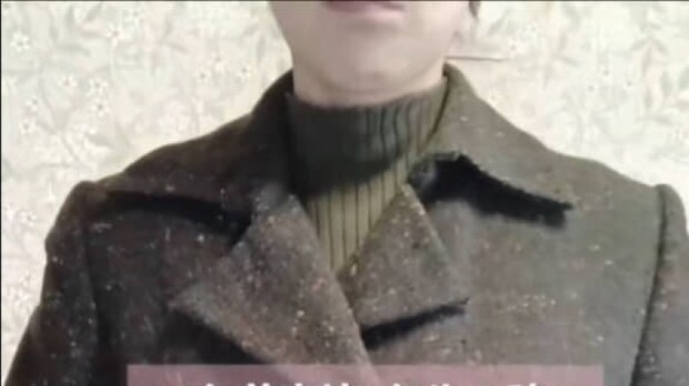 24年前、家政科高校の課題で作ったツイードのコート→今風にリメイクしたら……　“大胆アレンジ”な完成品に「さすがです」「取っておいて良かった」