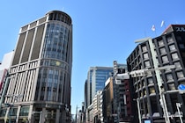 【主婦が選ぶ】日本橋三越本店で買ってきてほしい「洋菓子ブランド」ランキングTOP18！　第1位は「資生堂パーラー」と「ゴディバ」【2025年最新調査結果】