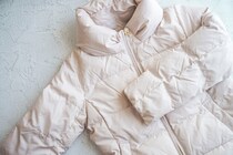 【女性が選ぶ】ダウンジャケットがおしゃれな「ファストファッションブランド」人気ランキングTOP14！　第1位は「UNIQLO」【2025年最新調査結果】