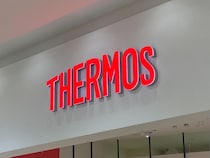 「ポケットに入る」THERMOSの“ミニ水筒”が人気　「散歩にちょうどいい」「薬を飲むのに最適」