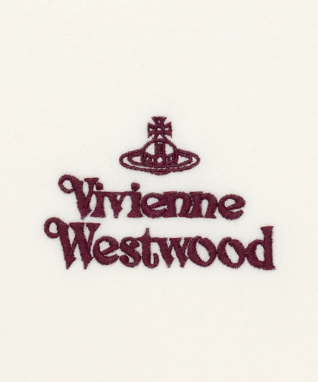 「『かわいいね』と言われる」　ヴィヴィアン・ウエストウッドの“マフラー”が人気！　「アレンジしやすい長さで使いやすい」「プレゼントにも◎」