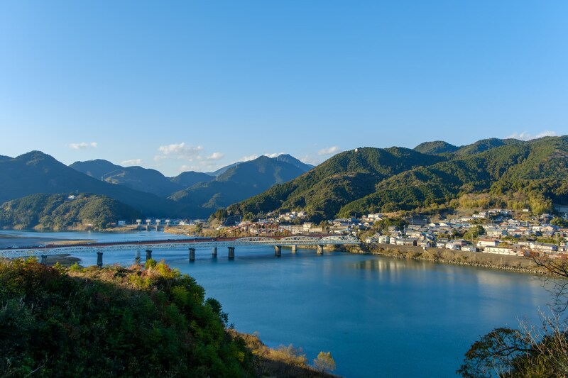 【関西在住者に聞いた】地元民しか読めないと思う「三重県の市町村名」ランキング！　2位は「員弁郡東員町」、1位は？