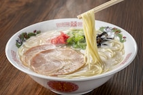 【女性が選ぶ】豚骨ラーメンがおいしい「都道府県」ランキング！　第2位は「熊本県」、1位は？