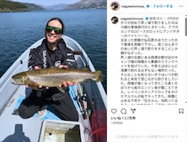 イケ姿すぎた！　長瀬智也、若き日の“ロン毛＆ほっそり体形”が衝撃モノ！　“29年前の出会い”も頭よぎり「船での握手が1番嬉しかった」