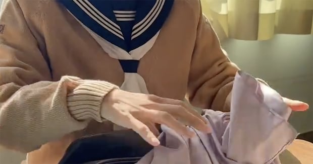 高1女子が作ったお弁当→中身は……「エグすぎるだろwww」　330万再生の“とんでもない見た目”に「漫画より漫画」