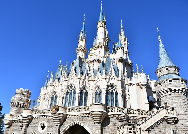 「個人的に1番うまい」東京ディズニーリゾートに“冬の超人気メニュー”が帰ってくる！　わずか18日間の販売に「わー食べたい」「ずっと売ってくれ」