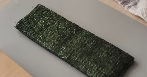 「簡単そうでいいかも」おにぎりを“5分”で大量生産　具入りでもOKな時短テクに「これなら早いですね！」