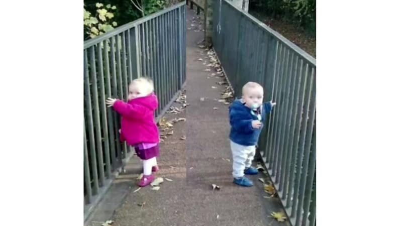 男女の双子の赤ちゃん、シングルマザーが同じ場所で写真を撮り続け……　“15年後の姿”が680万再生「泣いちゃった」「すてき」【海外双子・三つ子記事3選】