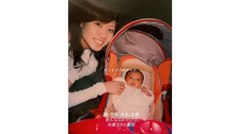 高校生で出産したママ、必死に育児をした日々から20年……　現在の親子の姿に感動「母にしてくれてありがとう」　投稿者に話を聞いた