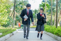 【地元の社会人に聞いた】子どもを入学させたい「静岡県の公立高校」ランキング！　2位は「浜松北高校」、1位は？