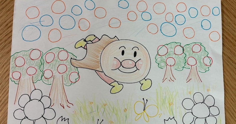 2歳児ママ→トイレトレーニング用にシールを貼る絵を描いたら……　「うそん」“予想外の初手”に「声出して笑いました」