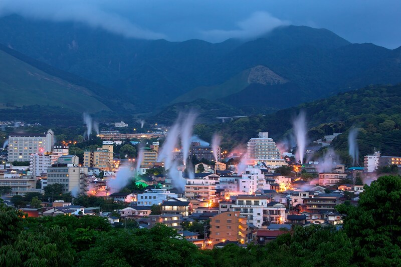 【東海地方在住者に聞いた】買ってきてほしい「大分のお土産」ランキング！　2位は「地熱ぷりん（地熱観光ラボ 縁間）」、1位は？