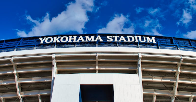 他界した野球好きの父→横浜DeNAが投稿した10年前の写真に“まさかの姿”が…… “涙の再会”に「これは泣ける」と感動広がる