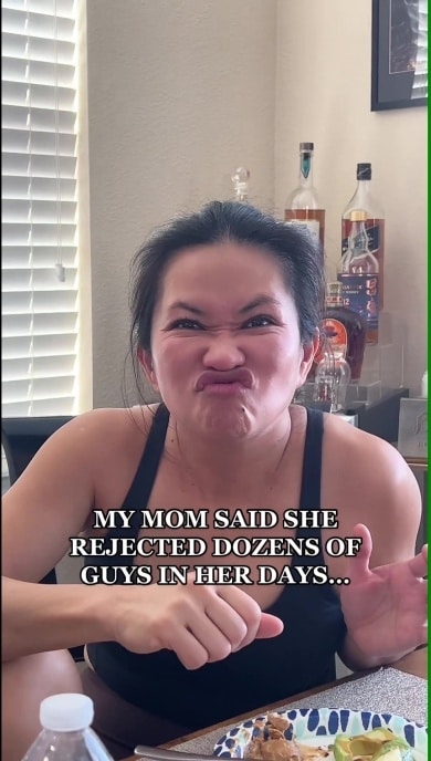 「昔はモテていた」という母、写真を見てみると…… モデル級の姿に「彼女を信じるよ」「ゴージャス」【海外ビフォアフ記事トップ3】