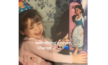 ディズニープリンセスの人形で遊んでいた少女、大人になって……　“夢をかなえた姿”が200万再生「夢を永遠に！」「泣きそう」【海外】