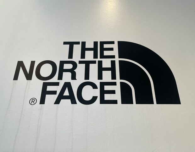 「薄すぎず厚すぎずとてもいい」THE NORTH FACE(ザ・ノース・フェイス)の“ジャケット”に絶賛の声「着心地とシルエットが良くて大活躍」「おしゃれで実用性が高い」