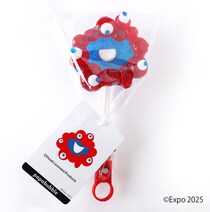 【画像】暗い場所で見たミャクミャク飴