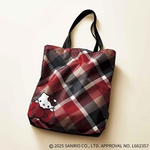 付録は「ブルーレーベル・クレストブリッジ」×「ハローキティ」のトートバッグ　『sweet』2025年10月号発売