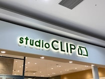 【画像：studio CLIPの“素足で履けて洗えるニットシューズ”】