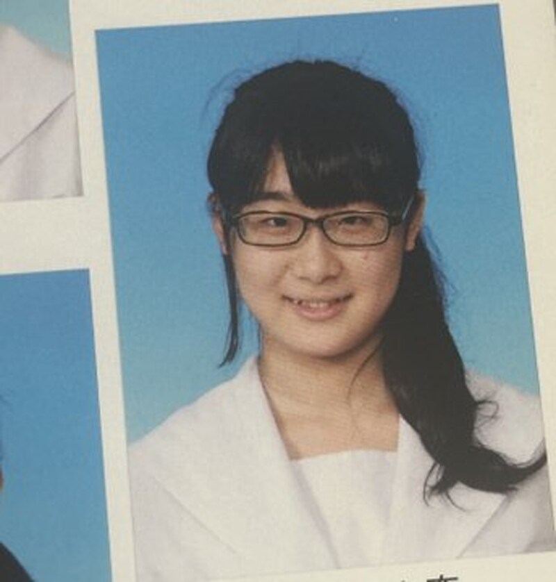 メガネの女子学生が大人になり“ディズニープリンセス”仮装をしたら……「ほんとに画面から出てきたお姫様」と785万表示 投稿者に聞いた