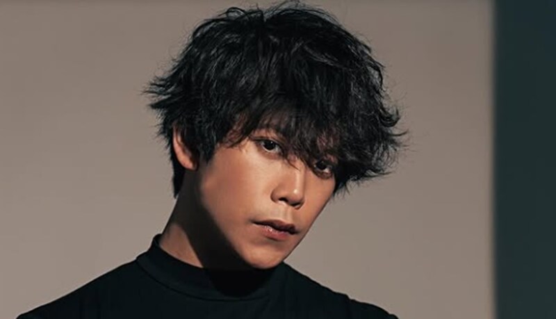 「鬼滅の刃」“善逸役の声優”が話題 自らデザインした「雷の呼吸」スーツを披露し11万件以上の“いいね”【海外】