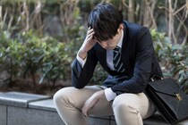 「コピー機の紙すら補充しないのか……」　20代男性が「自分だけ損している」と感じて会社を辞めた退職エピソード