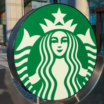 「出品停止して」　スタバ×ジェラピケコラボ→オンライン販売直後から「待機人数5万人」「サイト追い出された」定価4倍の高額転売も