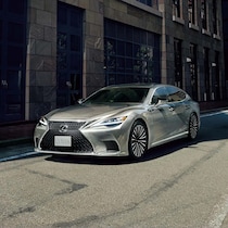 【30代以下に聞いた】乗っていたらステータスになると思う「自動車メーカー・ブランド」ランキングTOP28！　第1位は「レクサス」【2025年最新調査結果】