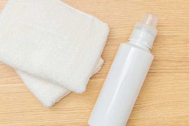 【50～60代の女性が選ぶ】香りが好きな「洗濯用洗剤」ランキング！　2位は「香りつづくトップ」、1位は？