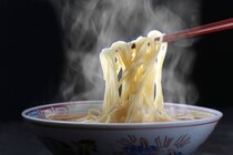 【関西地方在住者に聞いた】2日連続でもいける「中華・ラーメンチェーン」ランキング！　2位は「リンガーハット」、1位は？