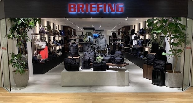 「満足度の高い逸品」　ブリーフィングの“ビジネスバッグ”に絶賛の声　「大容量で軽く使いやすい」「ファスナーの動きがかなりスムーズ」「落ち着いた色と見た目でかっこいい」