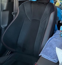 【画像】まさかの車内