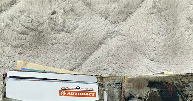 “父の財布”を見た娘「泣きそうだった」→切なく愛おしい光景が163万表示「親ってなんでこうなんでしょうね……」